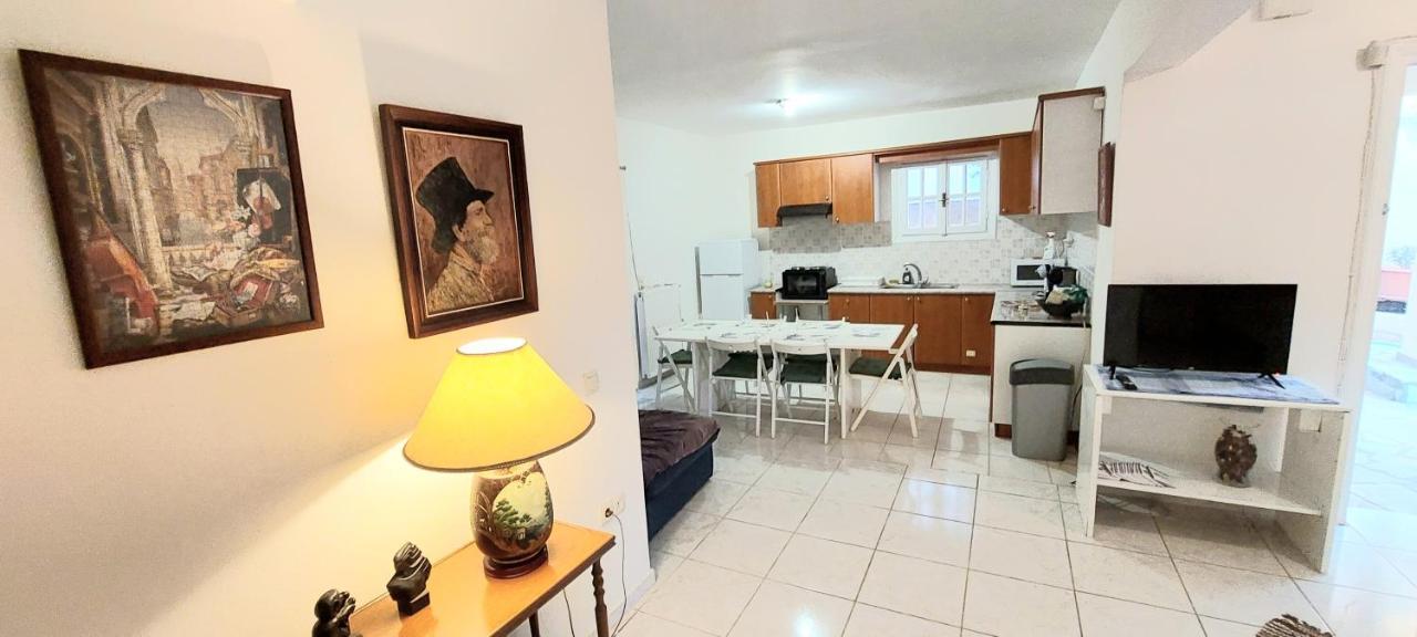The Athenian Riviera Summer Nest Apartment Анависос Екстериор снимка